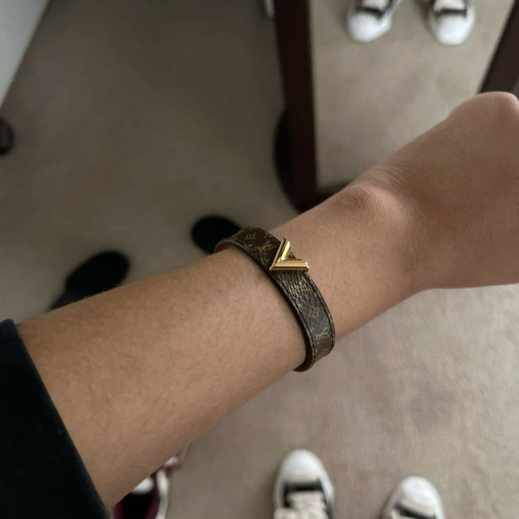 Bracelet Essential LV