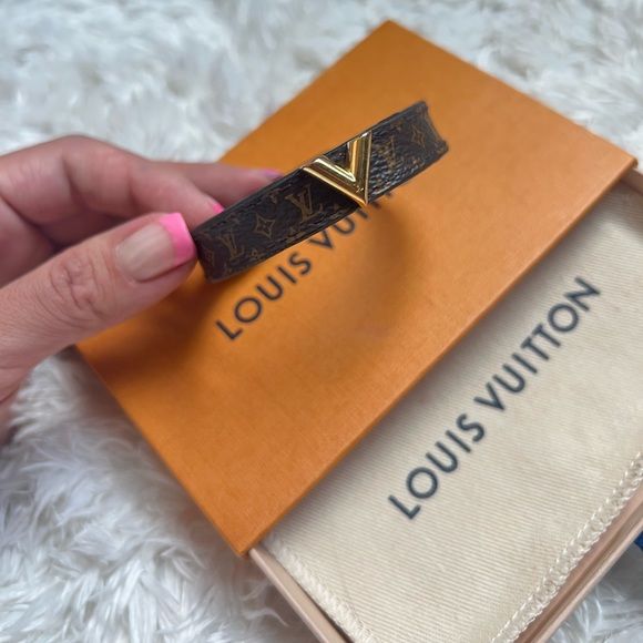 Bracelet Essential LV
