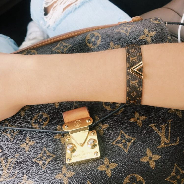 Bracelet Essential LV